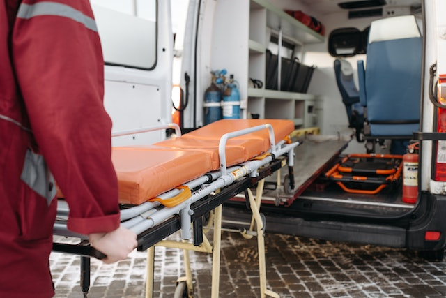 Devenir ambulancier : le guide pour reussir votre formation